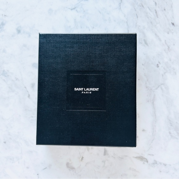 SAINT LAURENT Paris Zipped Credit Card Case in Acapulco Nude Shiny Leather - Picture 15 of 15